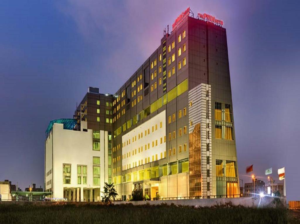 Pride Plaza Hotel, Kalkutta Exterior foto The Park, New Delhi