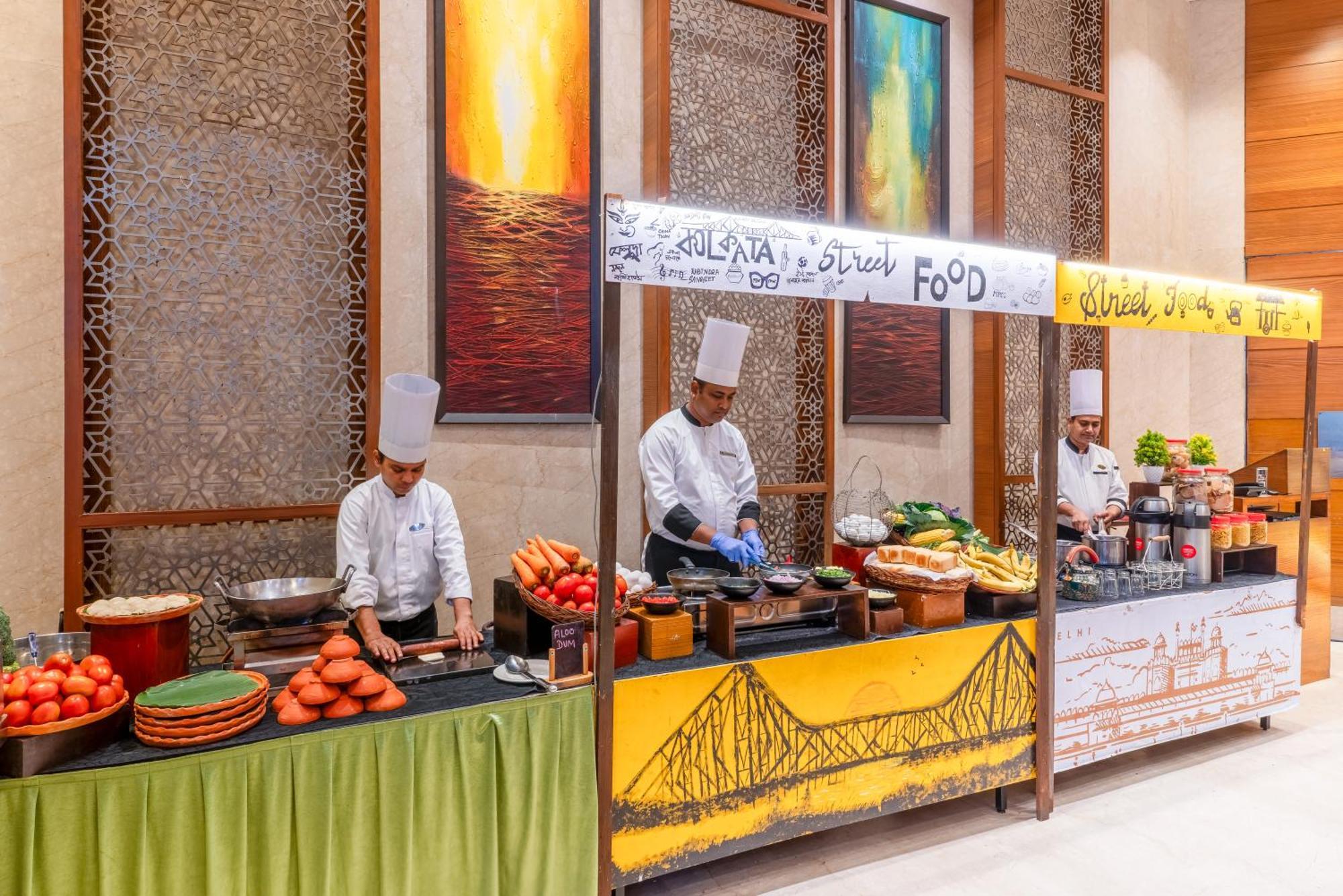 Pride Plaza Hotel, Kalkutta Exterior foto Food Festival