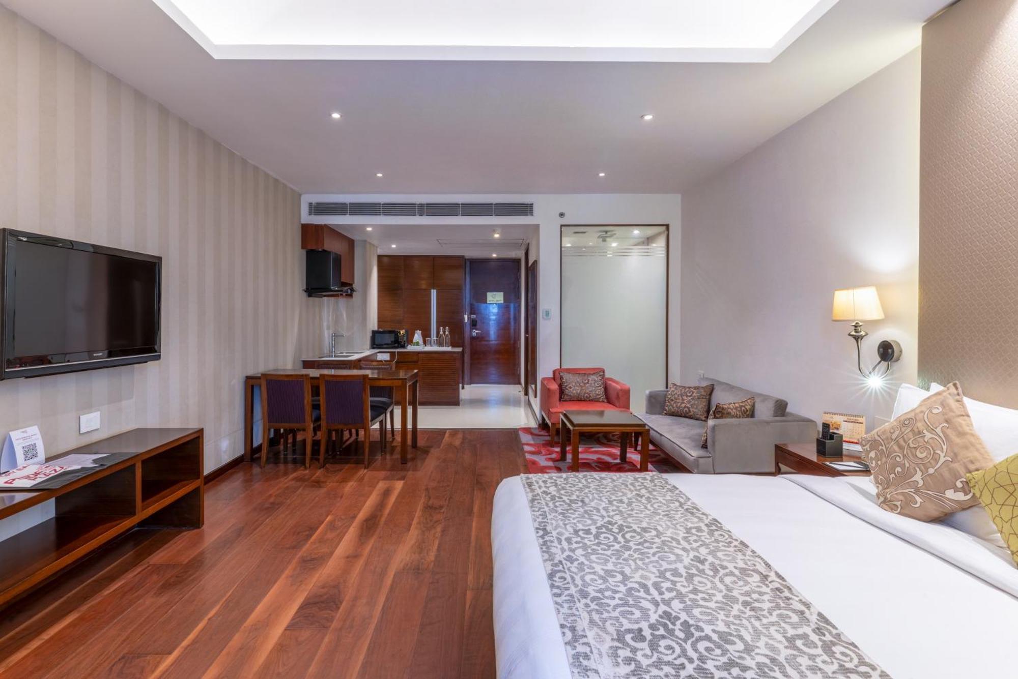 Pride Plaza Hotel, Kalkutta Exterior foto Suite room at The Park, New Delhi
