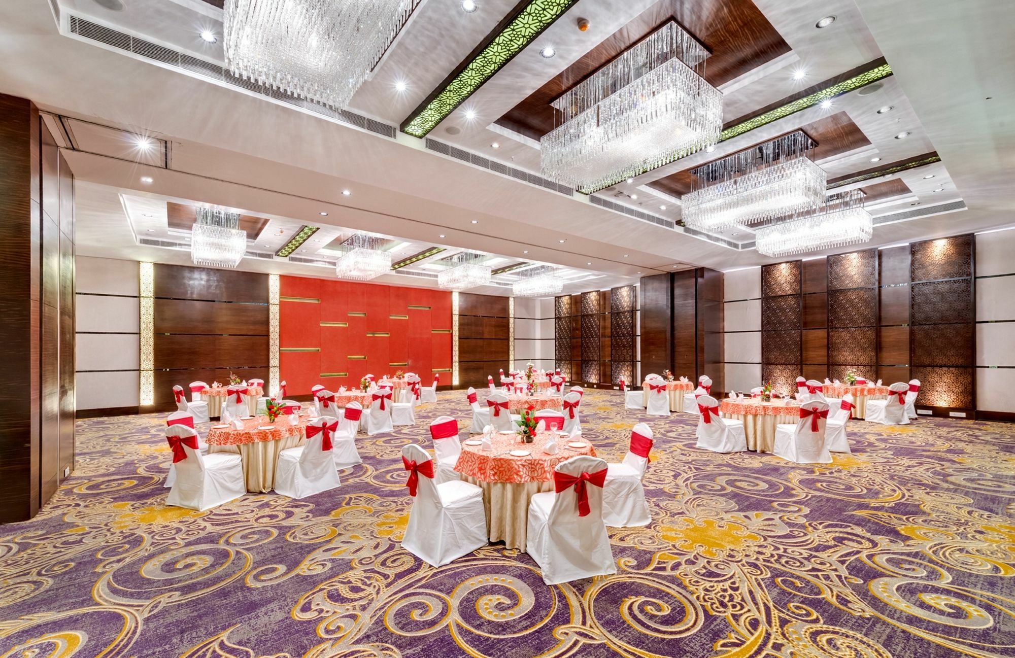 Pride Plaza Hotel, Kalkutta Exterior foto The Grand Ballroom